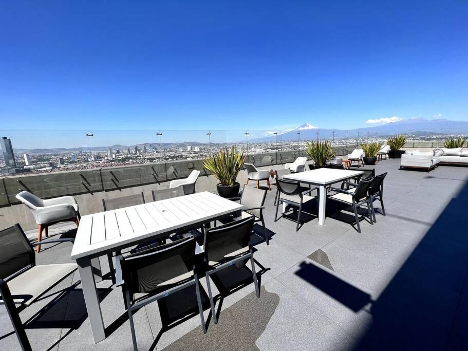 Apartment Luxury 3br W Pool, & Stunning Views